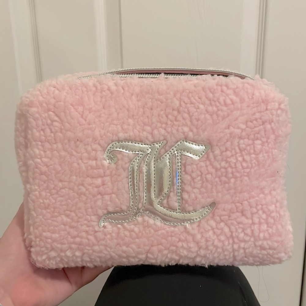💗PINK JUICY COUTURE MAKEUP BAG💗